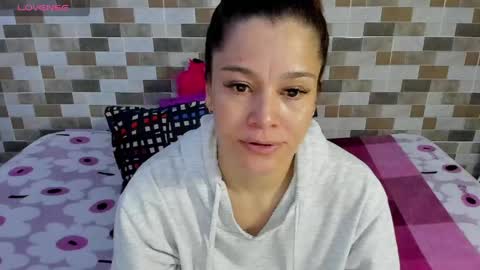 jessimodel independient online show from May 5, 2026, 8:39 pm
