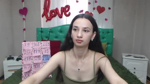 Snapshot of jessicabreez chatting on July 6, 2026, 5:04 am JessicaBreez online show from July 6, 2026, 5:04 am