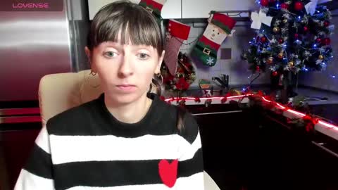 Snapshot of jessicaforris chatting on December 3, 2024, 9:11 am jessicaforris online show from December 3, 2024, 9:11 am