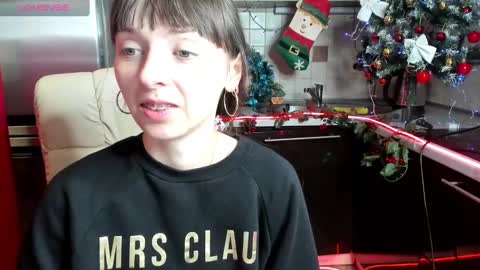 Snapshot of jessicaforris chatting on December 16, 2024, 7:48 am jessicaforris online show from December 16, 2024, 7:48 am