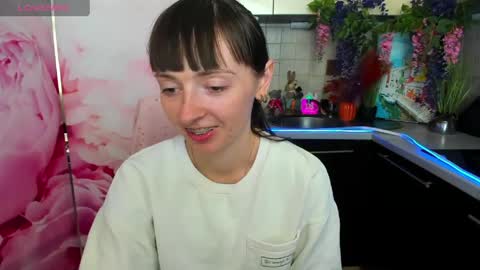jessicaforris online show from April 29, 2026, 7:23 am
