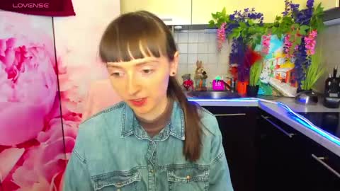 jessicaforris online show from April 30, 2026, 7:25 am