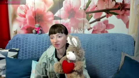 jessicaforris online show from May 6, 2026, 7:13 am