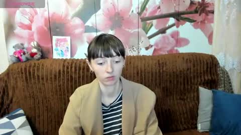 jessicaforris online show from June 19, 2026, 7:12 am