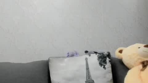 jessicagoold online show from January 20, 2025, 2:46 pm