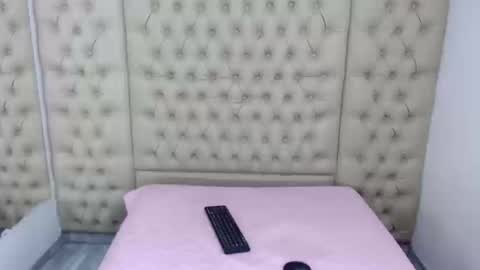 Snapshot of jessicahott01 chatting on September 11, 2025, 9:04 pm Jessica online show from September 11, 2025, 9:04 pm