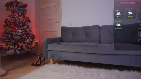 Jess online show from December 30, 2024, 11:48 am