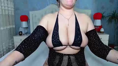 Snapshot of jessicalove20 chatting on March 8, 2025, 4:56 am single mommy online show from March 8, 2025, 4:56 am