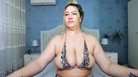 Snapshot of jessicalove20 chatting on March 10, 2025, 9:21 am single mommy online show from March 10, 2025, 9:21 am