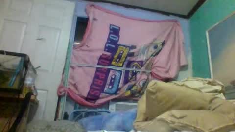dovedianna online show from May 19, 2026, 1:56 am