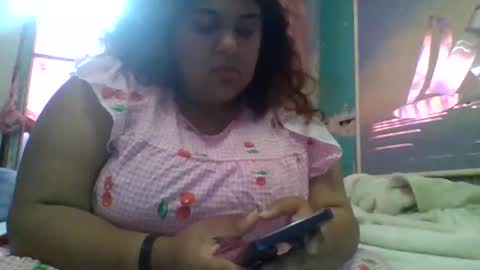 dovedianna online show from May 24, 2026, 8:47 pm