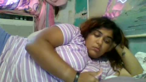 dovedianna online show from July 10, 2026, 12:37 am