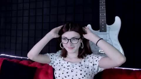 Jessica online show from March 8, 2026, 4:16 am