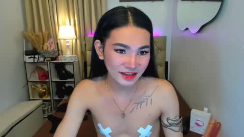 Your naughty Jessie online show from February 18, 2025, 12:37 am