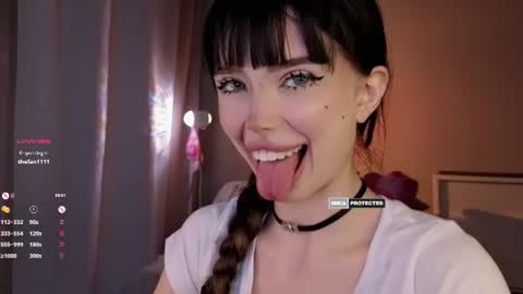 jessie_johns online show from July 23, 2026, 6:17 pm