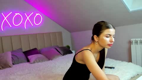 Snapshot of jessie_wallkker chatting on February 13, 2025, 1:08 am Jessie online show from February 13, 2025, 1:08 am