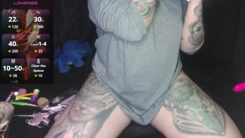 jessie_wild online show from October 14, 2025, 6:03 am