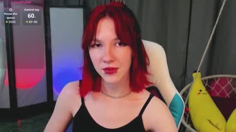 jessiefrost online show from November 25, 2025, 9:37 pm