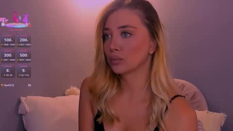 jessiellle online show from September 10, 2025, 7:08 am