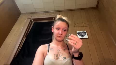 Wonderland online show from December 9, 2024, 10:30 pm