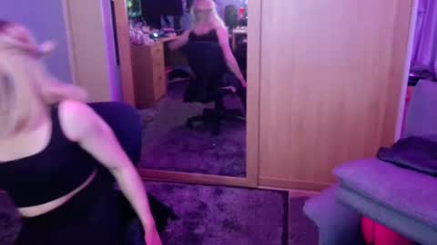 Jessiessicaxx online show from January 4, 2025, 12:16 am