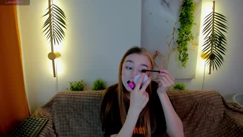 Snapshot of jessiexxiv chatting on September 20, 2025, 7:31 am Jessie online show from September 20, 2025, 7:31 am