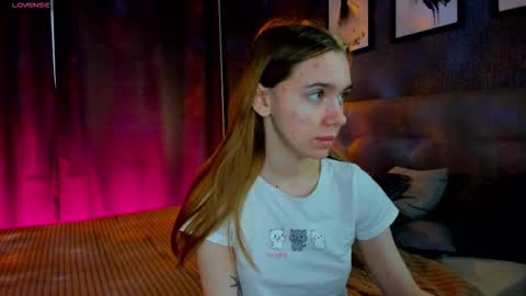 Snapshot of jessiexxiv chatting on October 4, 2025, 8:56 am Jessie online show from October 4, 2025, 8:56 am