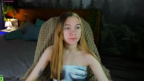 Snapshot of jessiexxiv chatting on October 6, 2025, 7:50 am Jessie online show from October 6, 2025, 7:50 am