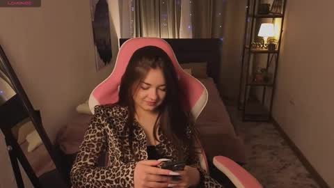 Jessi online show from January 19, 2026, 5:44 am