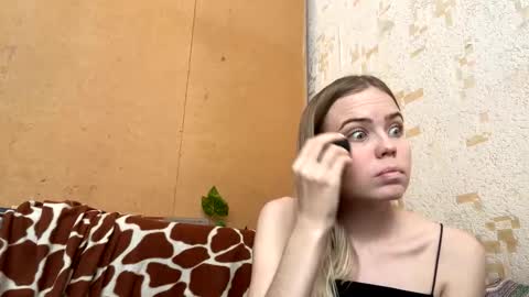jessika_evans online show from May 3, 2026, 12:11 pm