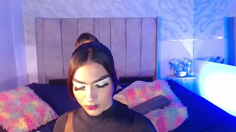 JESS online show from December 19, 2024, 2:01 am