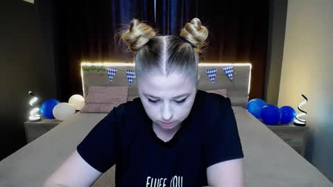 Jess online show from September 23, 2025, 7:00 am