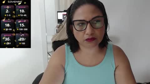 paola online show from December 15, 2025, 12:31 pm