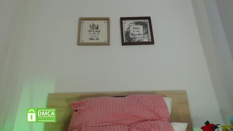 jessiwet online show from December 31, 2024, 7:51 pm