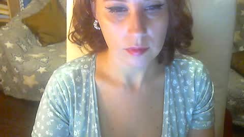 jessjess4you online show from September 18, 2025, 9:06 pm