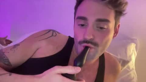 jessndjay1992 online show from October 2, 2025, 11:39 am