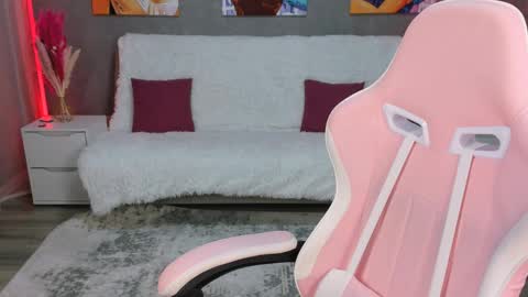 JesssWalker online show from May 2, 2026, 8:47 pm