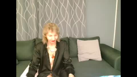 Snapshot of jessy_curt chatting on March 9, 2025, 9:46 pm jessy curt online show from March 9, 2025, 9:46 pm