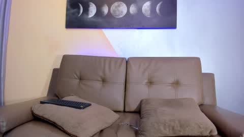 Jessy Mateus online show from December 31, 2024, 11:31 am