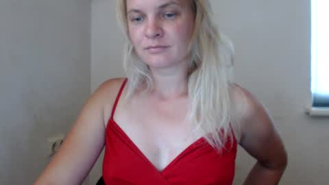 jessyangels online show from July 22, 2026, 4:10 pm