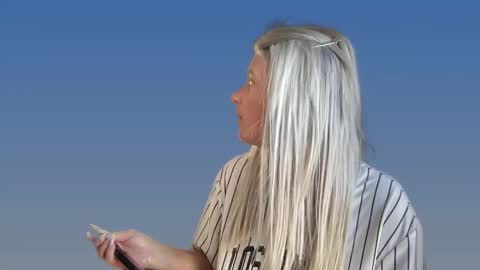 Jessye online show from September 23, 2025, 10:51 am