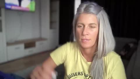 Jessye online show from September 29, 2025, 12:10 pm