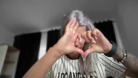 Jessye online show from September 30, 2025, 9:47 am