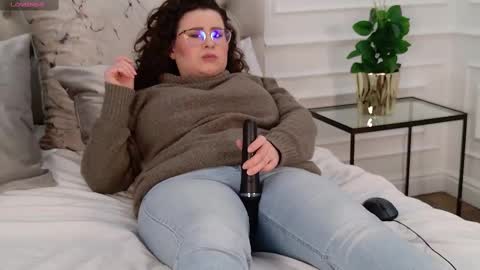 Francesca online show from February 14, 2025, 5:25 pm