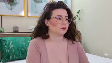 Francesca online show from February 27, 2025, 7:01 am