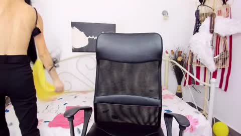 Jessy online show from February 2, 2025, 4:54 pm