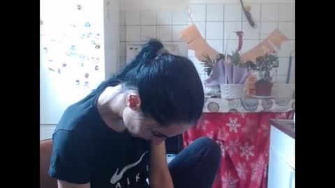 Jessy online show from September 10, 2025, 11:43 am