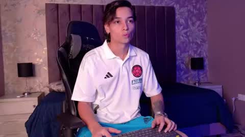 Snapshot of jessywhite1 chatting on June 15, 2026, 7:16 pm Jessy online show from June 15, 2026, 7:16 pm