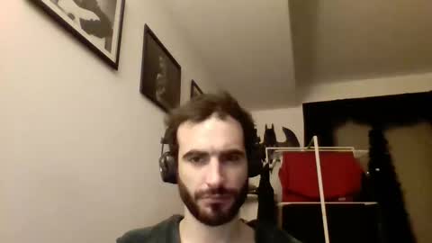 jestersquid89 online show from November 18, 2025, 9:08 pm