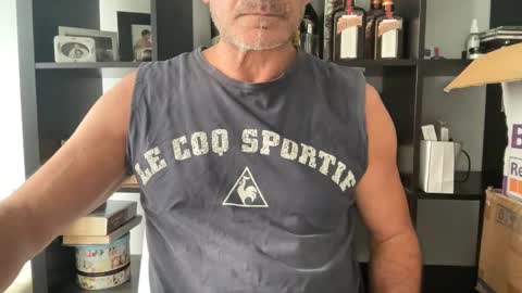 Jesuiscoquin online show from January 3, 2025, 6:44 am